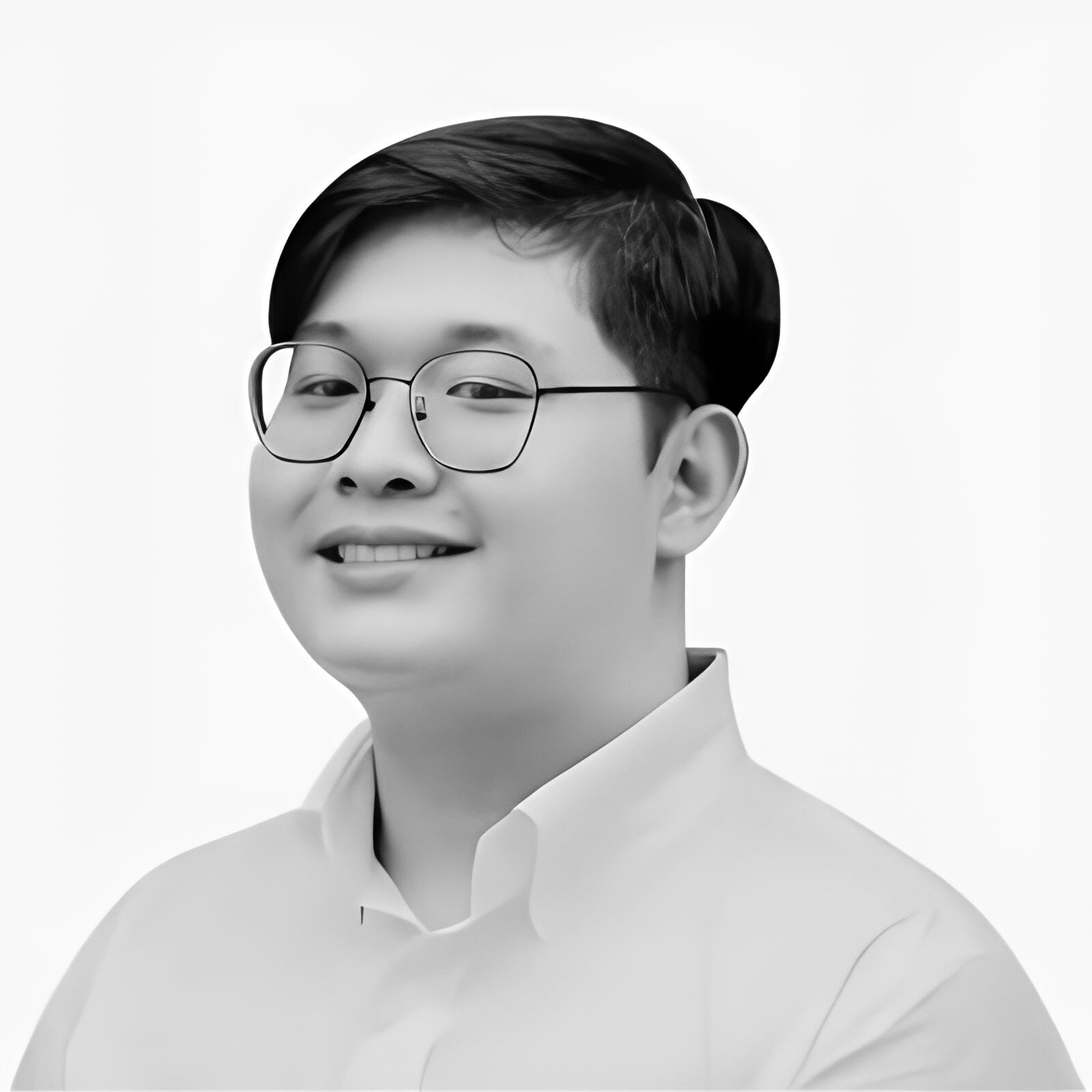 Binh Do – Chiến lược gia sản phẩm tại Mochimin, là thành viên trẻ tuổi nổi bật với tư duy sáng tạo, khả năng học hỏi nhanh và ki Hình ảnh Binh Do – chiến lược gia sản phẩm trẻ tuổi của Mochimin, chuyên sâu về nghiên cứu và thiết kế sản phẩm.