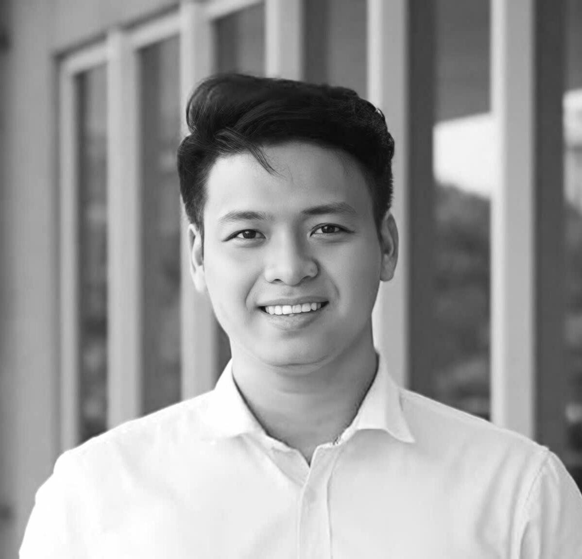 Hưng NPV – Đồng sáng lập và COO của Mochimin, chuyên gia kinh doanh online và marketing với hơn 8 năm kinh nghiệm. Với hơn 500.0 Hình ảnh Hưng NPV – chuyên gia kinh doanh và marketing, đồng sáng lập Mochimin, người có sức ảnh hưởng lớn trên TikTok và cộng đồng AI tại Việt Nam.